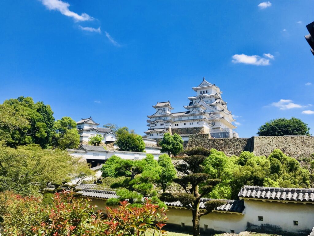 Himeji Castle (White Heron Castle) (姫路城）