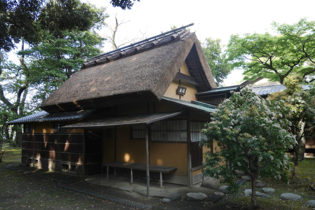 Sarume Tea House in Nagoya Castle_名古屋城の猿面茶席（復元）